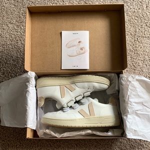 Veja V-Lock Extra white/natural sneakers